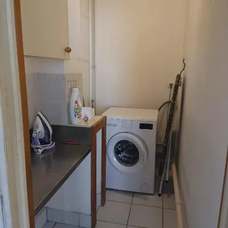 Dans Colocation Aux Chartrons Homestay